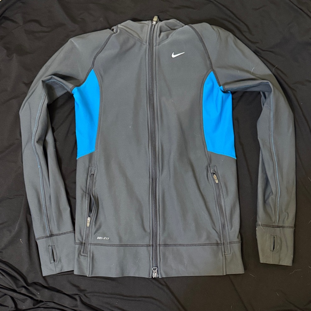 Nike Men's Performance Jacket in Black and Blue